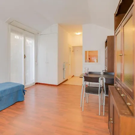 Delightful In With Garden Apartamento *